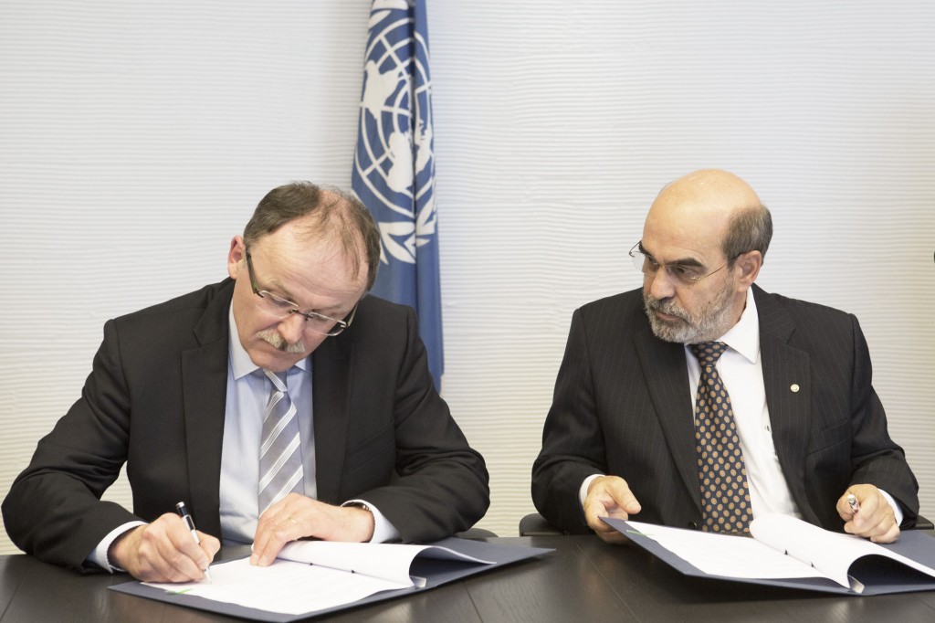Firma acuerdo FAO - IFAJ