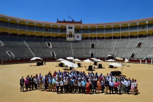 Distribuidores y el equipo de Yara durante la reunión de trabajo en La Plaza de Toros de Las Ventas.